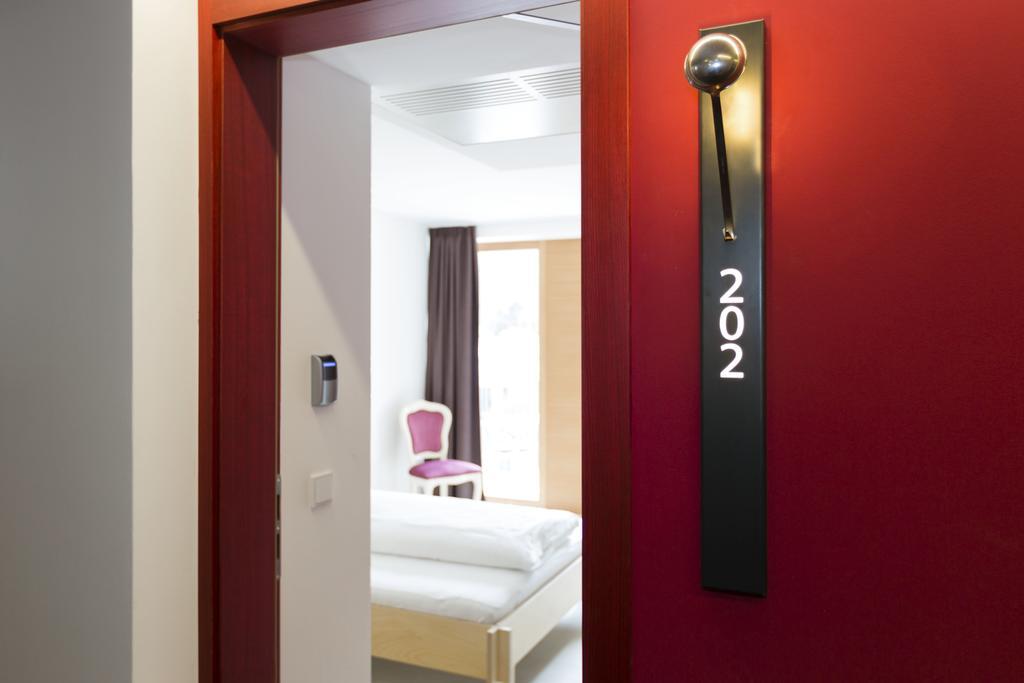 Kleinkunsthotel Naturns Quarto foto