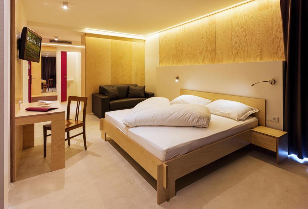 Kleinkunsthotel Naturns Quarto foto